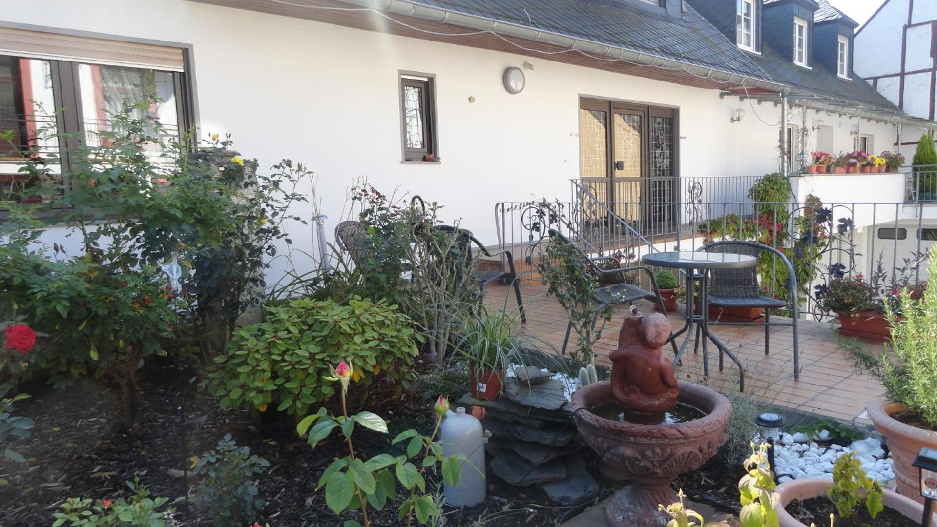 Hotel Zur Grafschaft Brauneberg Buitenkant foto